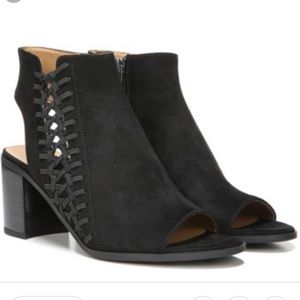 2 and 3/4 inch peep toe bootie- Black